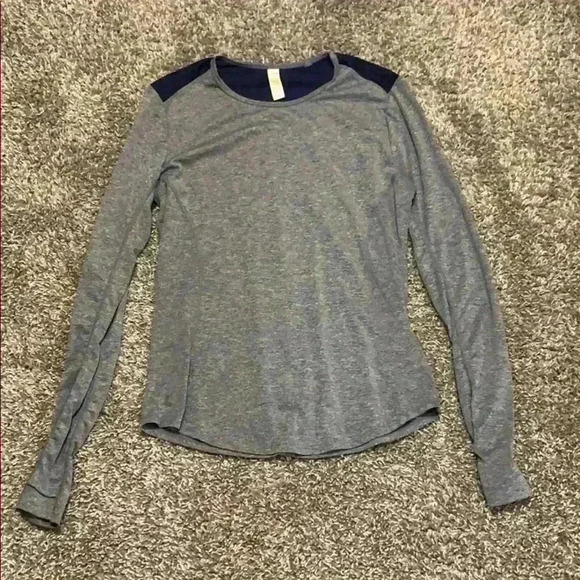 Lole Tops - Women’s Lole Long Sleeve Shirt - Size M
